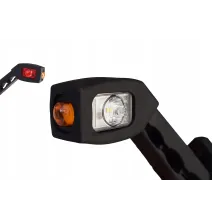 Lampa obrysowa - HOR 53 D.U.P - potrójna prawa na wysięgniku długim ukośnym (LD 518/P)