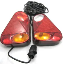Lampa tylna - FT-077 PPM - Lampa tylna zespolona trójkątna | PRAWA