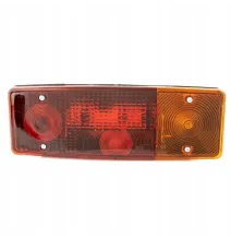 Lampa tylna - 551 P - bez oświetlenia tablicy rejestracyjnej DUŻY ROLNIK | PRAWA