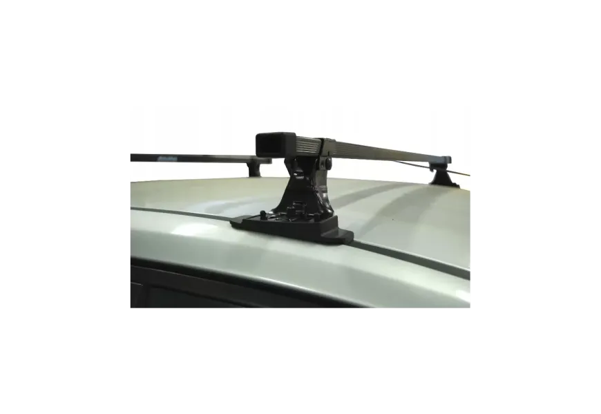 Relingi zintegrowane i tradycyjne: Jak wybrać i zamontować bagażnik dachowy?